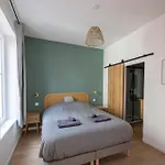 Maison Spacieuse Avec Terrasse Dans Le Centre De