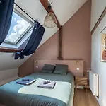 Villa Maison Spacieuse Avec Terrasse Dans Le Centre De Reims